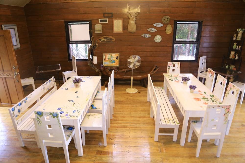เลควิว สวีท Bed & Breakfast Tagaytay City ภายนอก รูปภาพ