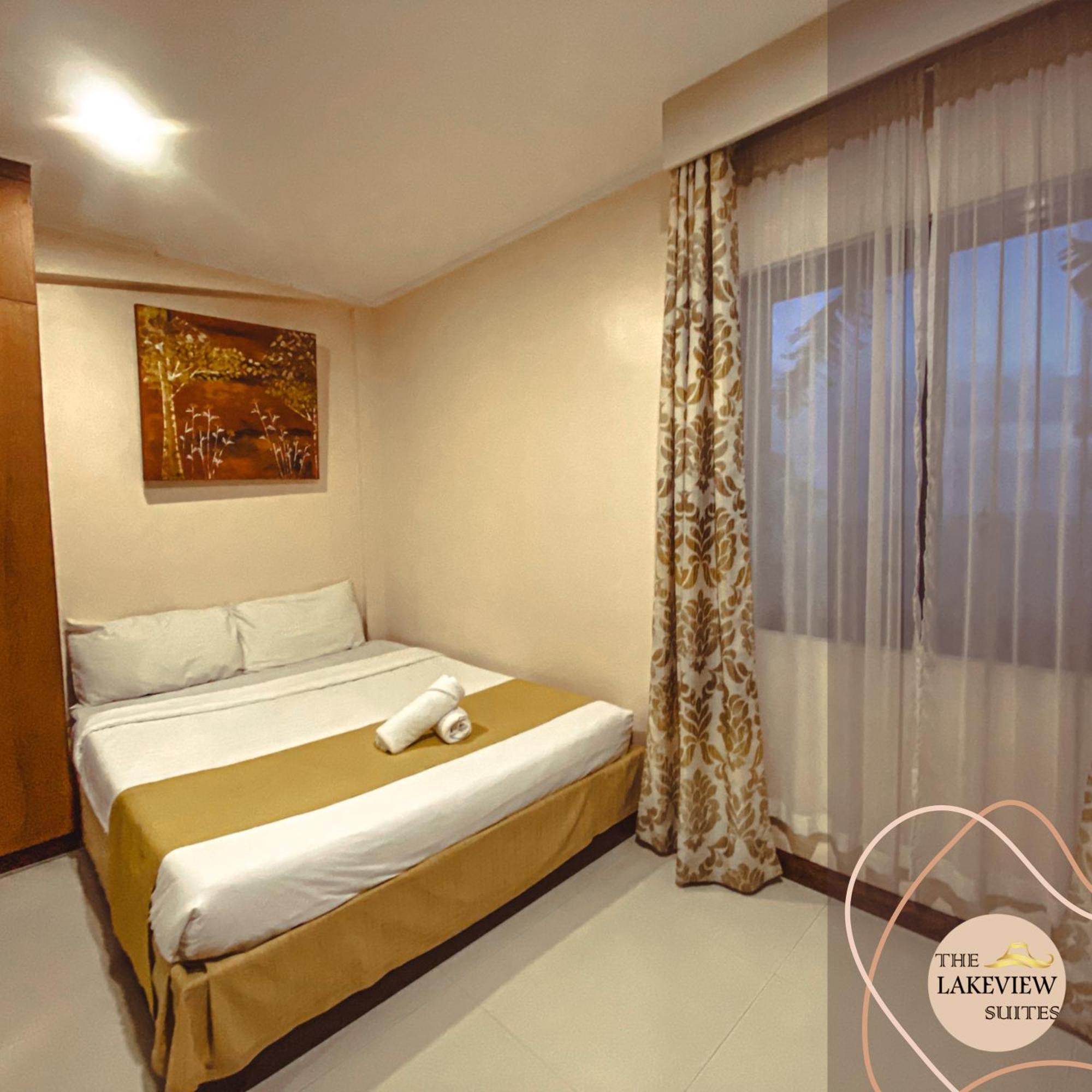 เลควิว สวีท Bed & Breakfast Tagaytay City ภายนอก รูปภาพ