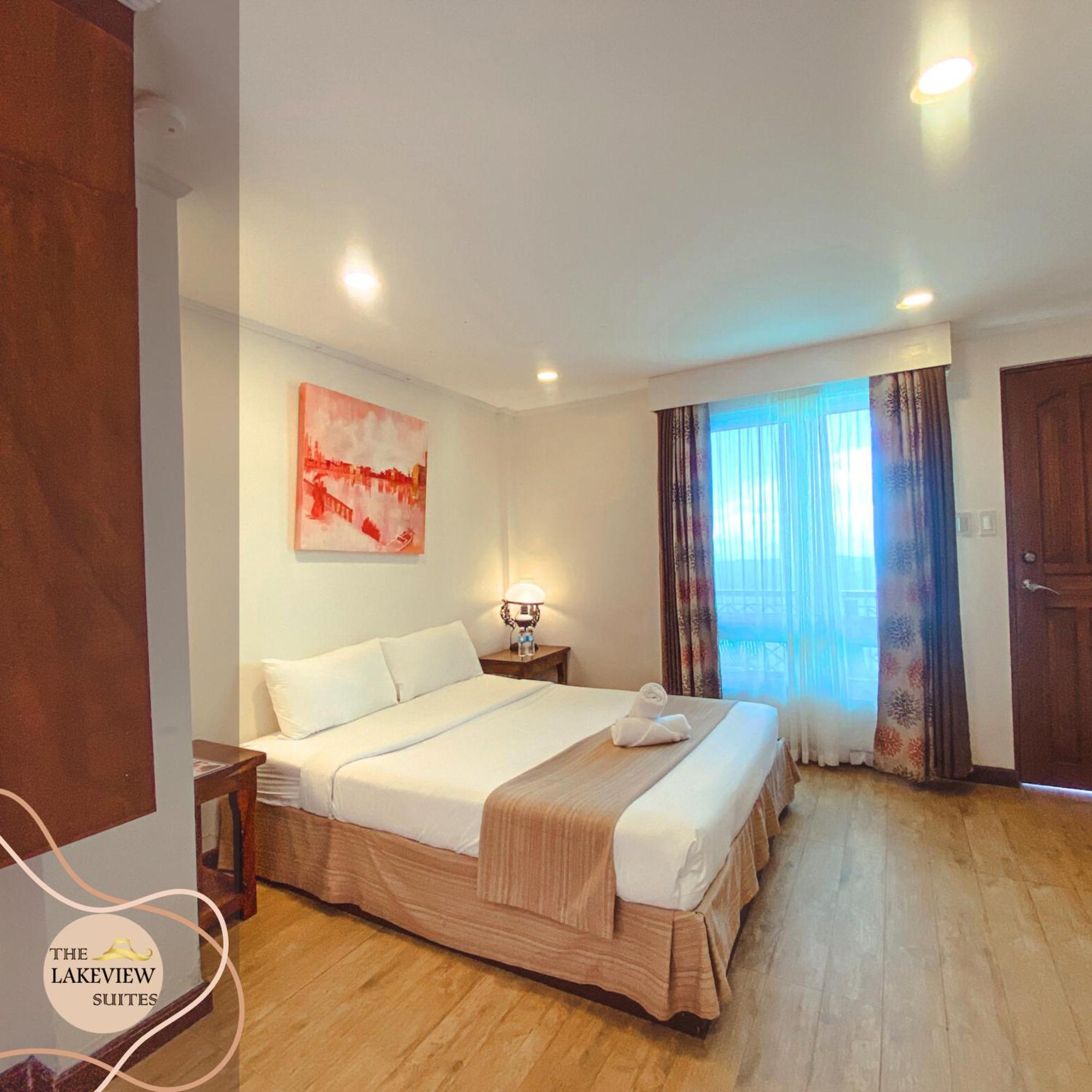 เลควิว สวีท Bed & Breakfast Tagaytay City ภายนอก รูปภาพ