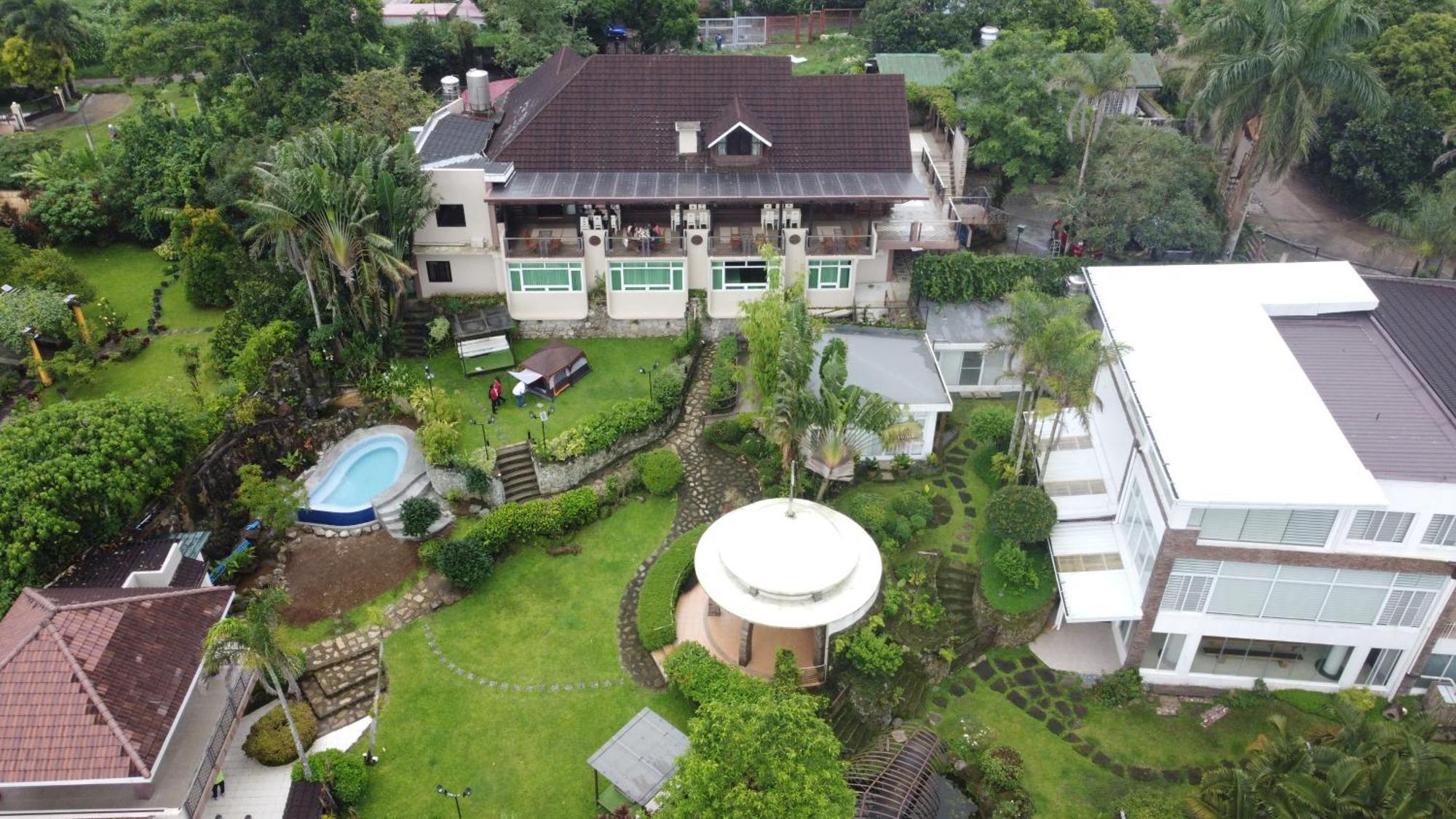 เลควิว สวีท Bed & Breakfast Tagaytay City ภายนอก รูปภาพ