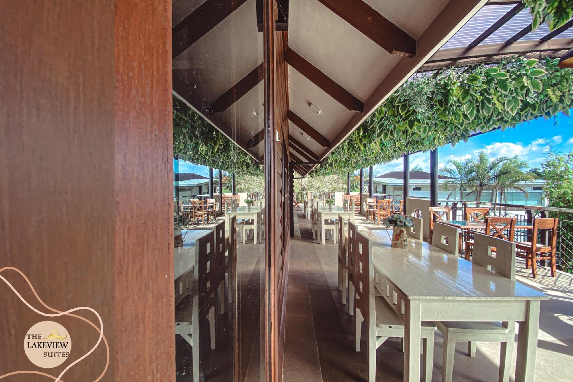 เลควิว สวีท Bed & Breakfast Tagaytay City ภายนอก รูปภาพ